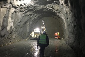 Le tunnel en cours de percement