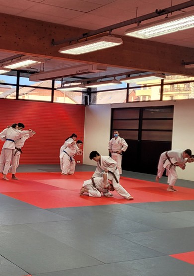 Des jeunes judokas